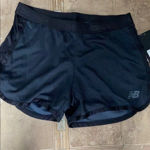 Woman’s new balance shorts